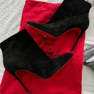 Christian Louboutin So Kate Black suede Boots with Signature Red Sole NWT
